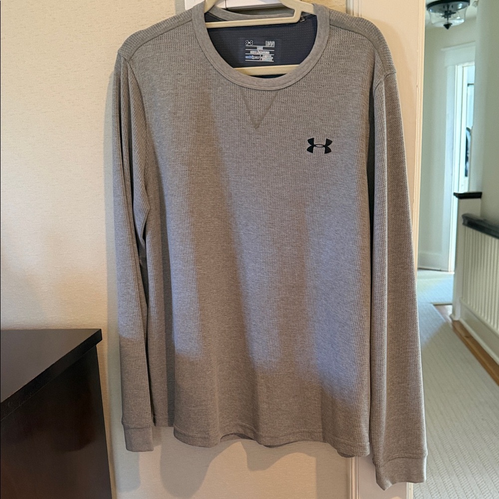 Under Armour Men's Long Sleeve Thermal Crew - Light Gray with Black Logo